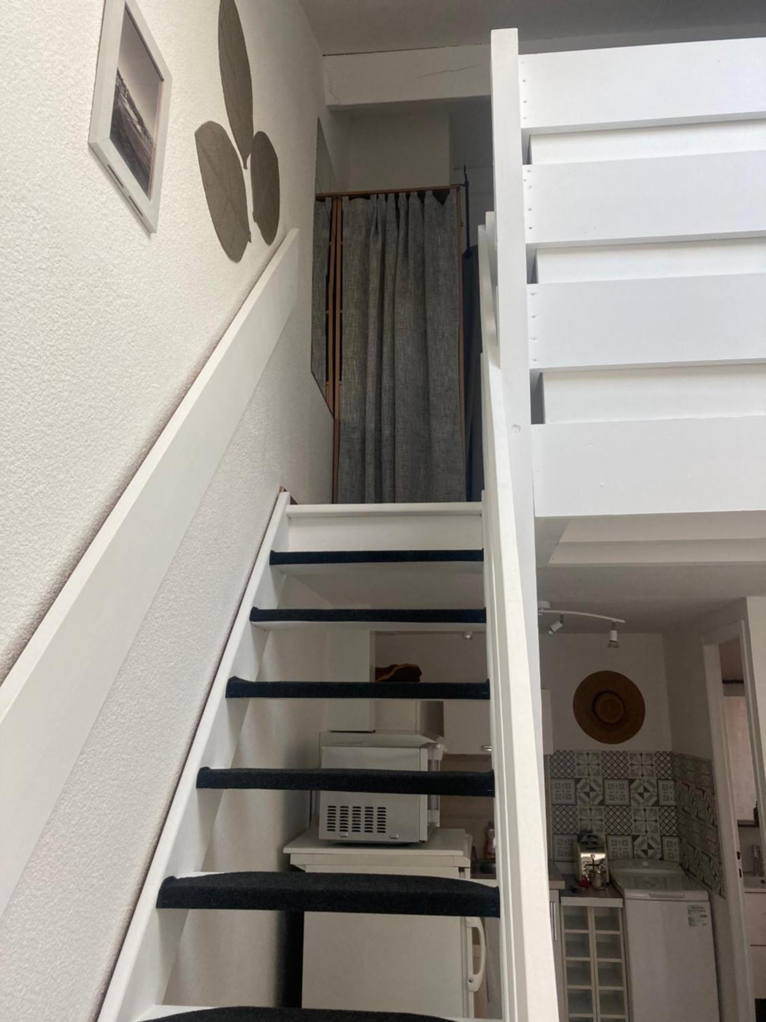 Appartement Duplex Lumineux Idealement Situe Ares Buitenkant foto